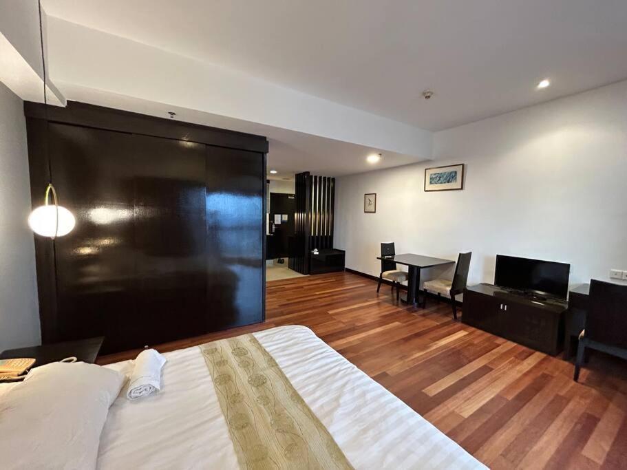 Sunwaylagoonfamilysuite-2Pax-Netflix-Balcony-Super Fast Internet Petaling Jaya Exterior photo